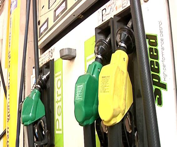 Fuel Price Hike | इंधन दरवाढीचा भडका! गेल्या 4 दिवसांत पेट्रोल-डिझेल 2 रूपयांनी महागलं 