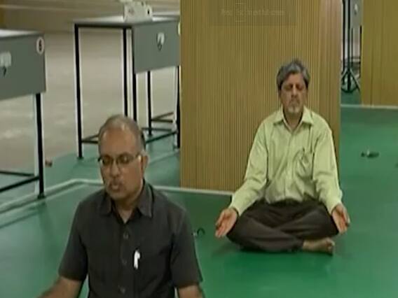 વિશ્વ યોગ દિવસને ધ્યાનમાં રાખી સૌરાષ્ટ્ર યુનિવર્સિટીના ઇન્ડોર સ્ટેડિયમમાં ખાસ ટ્રેનિંગ કેમ્પ શરૂ કરાયો