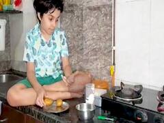 SBS Full: Take 'life tips' from child actor Aryan Prajapati