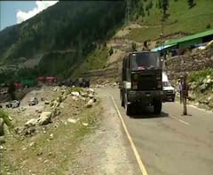 চিনকে জবাব দিতে সেনাকে অনুমতি, নিয়ন্ত্রণ রেখায় আগ্নেয়াস্ত্র ব্যবহারে ছাড়পত্র 