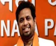 বারাসাত: জনসভা থেকে পুলিশ সুপারকে চড় মারার হুমকি সৌমিত্র খানের, বিজেপি সাংসদের বিরুদ্ধে স্বতঃপ্রণোদিত মামলা পুলিশের