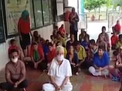 મોરારિબાપુ પર હુમલાના પ્રયાસના વિરોધમાં સાવરકુંડલાના માનવ મંદિર આશ્રમમાં બોલાવામાં આવી રામધૂન