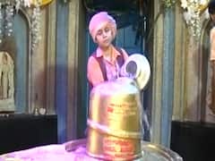 Lucknow's Mankameshwar temple being cleansed after eclipse