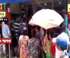 কর্মী নেই! বারাসাত পোস্ট অফিসের সামনে লম্বা লাইন! উধাও সামাজিক দূরত্ব-বিধি 