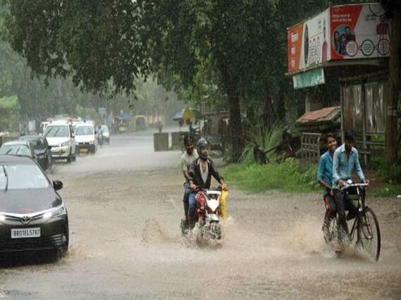 Bihar में बाढ़ का खतरा : बारिश ने बढ़ाई लोगों की परेशानी...सरकार के काम से नाराज़ जनता 
