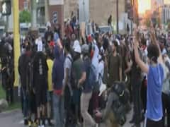 Police resort to tear gas in Minneapolis, a ground report
