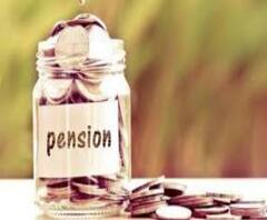 লকডাউনের মাঝে অবসর, করোনায় বন্ধ অফিস, আর্থিক সমস্যায় তমলুকের অবসরপ্রাপ্ত শিক্ষক