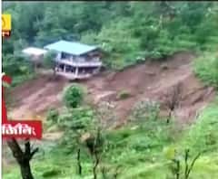 দার্জিলিংয়ে ধসের পর ধস, সরানো হল বাসিন্দাদের, ক্ষতিগ্রস্ত কালিম্পঙের সেতু