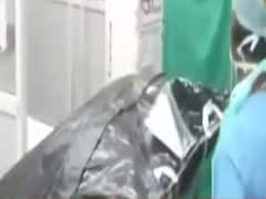 Vikas Dubey Encounter : Vikas के शव को Postmortem के लिए लेकर जाती हुई पुलिस 