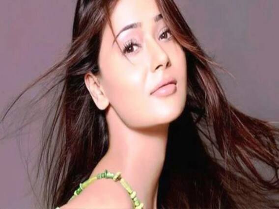 Sara Khan resumes shoot of &TV's show Santoshi Maa 