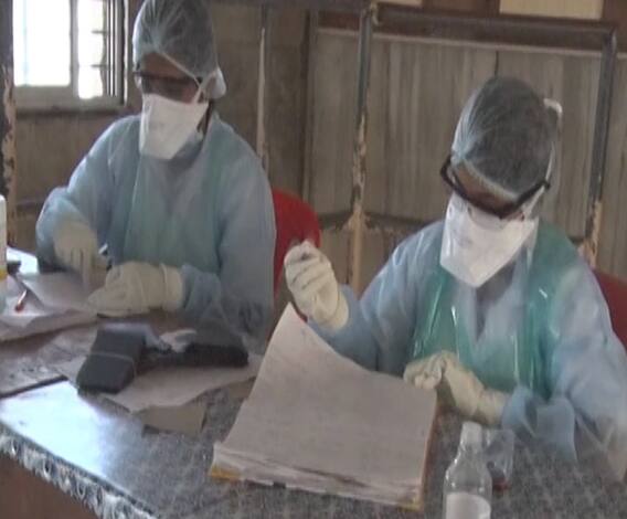 Aurangabad | व्यापाऱ्यांच्या Antigen Testमध्ये गोंधळ? पॉझिटिव्ह आलेल्यांना निगेटिव्हचे मेसेज