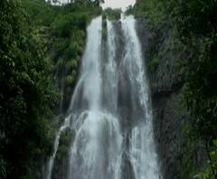 Lockdown 6.0 | कोरोनामुळे आंबोलीमधील पर्यटन ठप्प; वर्षा पर्यटनावर बंदी, व्यावसायिक संकटात