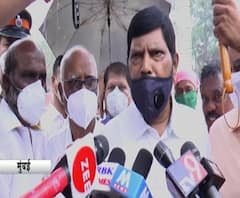 Ramdas Athawale on Pawar | देशाच्या भल्यासाठी शरद पवारांनी एनडीएला पाठिंबा द्यावा,रामदास आठवलेंची ऑफर!