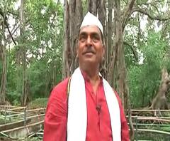 Ashadhi Ekadashi 2020 | सयाजी शिंदे वनराईत विठ्ठलाच्या शोधात; पेमगिरी गावातील महाकाय वृक्षाचं पूजन