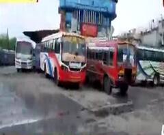 সাপ্তাহিক লকডাউনের দ্বিতীয় দিনে বহরমপুরে কড়া পুলিশি নজরদারি