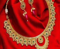 সোনার দাম পেরিয়েছে ৫০ হাজারের গণ্ডি, বাড়বে আরও? 