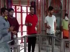 UP से BJP के MLA बिना मास्क पहुंचे मंदिर ...कहा 'मुझे कोई खतरा नहीं' 
