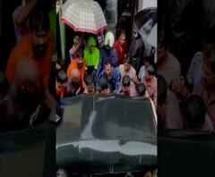 Building in Malad collapse | मुंबईतील मालाड मधील दोन मजली इमारत कोसळली