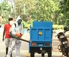 করোনা উদ্বেগের মধ্যেই রেস কোর্সের রাস্তায় পড়ে পিপিই কিট, ছড়াল আতঙ্ক