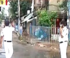 লকডাউন : কলকাতার বিভিন্ন রাস্তায় কড়া নজরদারি পুলিশের