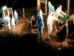 Nellore में JCB Machine से उठा कर नदी के किनारे Corona patients के शवों को फेंक दिया 