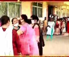 স্কুলে ফি-বিক্ষোভ অব্যাহত, হয়েছে ফি- এ ছাড়ের ঘোষণা, দাবি কয়েকটি স্কুলের