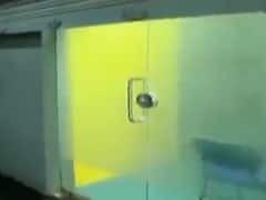 સુરતના સંગ્રામપુરા વિસ્તારમાં ડેટા એન્ટ્રી સેન્ટર પર મનપાની કાર્યવાહી, 300થી વધુ લોકો કરતા હતા કામ