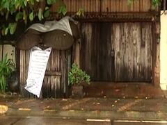 Rekha की पड़ोसी Zoya Akhtar के सिक्योरिटी गार्ड को भी हुआ Corona