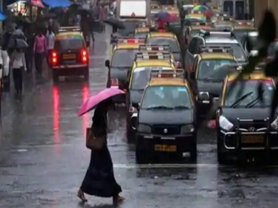 Mumbai में सुबह से हो रही जोरदार बारिश, निचले इलाकों में भारी जलजमाव