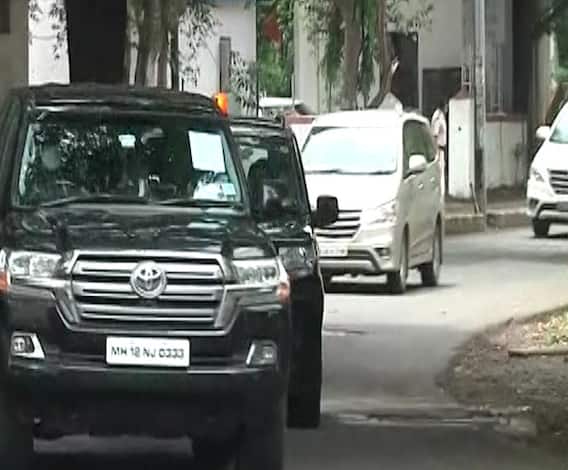 Sharad Pawar Nashik Tour | शरद पवार आणि राजेश टोपे नाशिकमध्ये दाखल, कोरोना परिस्थितीचा आढावा घेणार