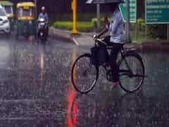 Rain showers bring respite for Delhiites | Mausam Top 10 (17.07.2020)