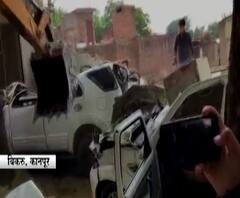 Vikas Dube | कानपुरातील गुंड विकास दुबेच्या साम्राज्यावर हातोडा, बेकायदेशीररित्या घरावर बुलडोझर