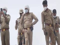 Vikas Dubey के Encounter के बाद Police अब Vikas के Gang को खत्म करने में जुटी