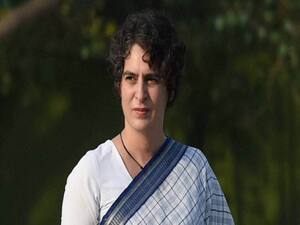 Priyanka Gandhi Vs Hardeep Puri over Bungalow: What is the truth? | Samvidhan Ki Shapath