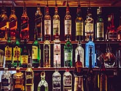 Uttar Pradesh allows liquor sale in shopping malls 