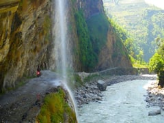 India का एक ऐसा गांव...जहां Nepal का इस्तेमाल होता है Sim Card | ABP Special