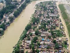 बाढ़ में ऐसी गलती न करें, देखिए और सावधान रहिए