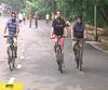 Cycling Nagpur | लॉकडाऊनमध्ये व्यायामासाठी नागपूरकरांची सायकलला पसंती, तरुण-अबालवृद्ध, डॉक्टर्सही सायकलवर स्वार