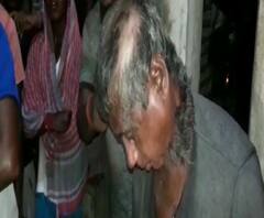 বাড়িতে একা নাবালিকা! শৌচাগারে ঢুকে 'শ্লীলতাহানি' করল প্রৌঢ়! অভিযুক্তকে লাইট পোস্টে বেঁধে চুল কেটে দিলেন প্রতিবেশীরা