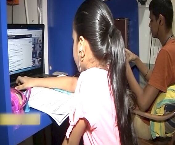 Lockdown | शाळांनी फक्त ट्युशन फी घ्यावी, इतर फी माफ करावी; पालकांची सरकारकडे मागणी