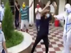 UP: Corona patients dance their heart out in Bareilly hospital