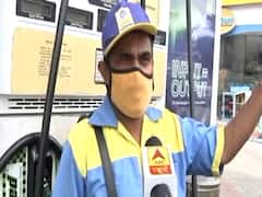 Delhi: Petrol Pump employees & customers happy after VAT reduction on Diesel