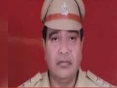 Kanpur Encounter: शहीद CO की पत्नी ने कहा, 'कार्रवाई से संतुष्ठ हूं, पुलिस की तरफ से मिल रहा पूरा सहयोग'