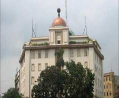 এক ডজন গল্প: সিইএসসি-র বিল বিতর্কে গ্রাহকদের কিছুটা স্বস্তি, সঙ্গে আরও খবর