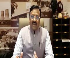 सरकारी अधिकाऱ्यांनाच ग्रामपंचायतीवर प्रशासक म्हणून नेमा, मुंबई हायकोर्टाचा सरकारला दणका