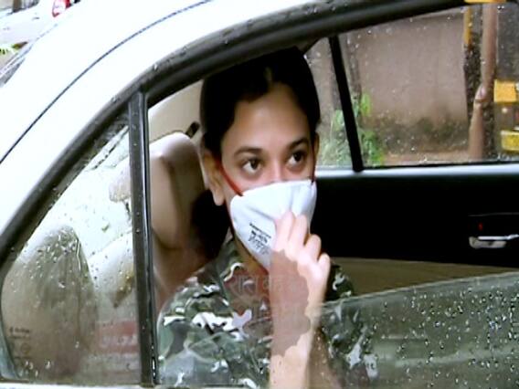 Watch: Shruti Sharma and SBS' journey from her home to sets of Yehh Jadu Hai Jinn Ka!