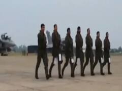 Rafale को भारत लाने वाले पायलटों का हुआ अभिनंदन