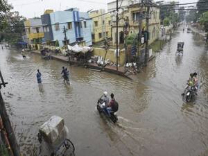 Two men washed away with violent water current in Bihar's Kishanganj | Panchnama (30.07.2020)