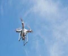 সাপ্তাহিক লকডাউন কার্যকর করতে বড়বাজারে ড্রোন উড়িয়ে চলছে নজরদারি 