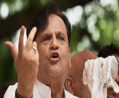 চিনের বদলে কংগ্রেসকে নিশানা করছে কেন্দ্র, সাম্প্রতিক উদাহরণ আহমেদ পটেলকে হেনস্থা, ট্যুইট কংগ্রেস নেতা মণীশ তিওয়ারির